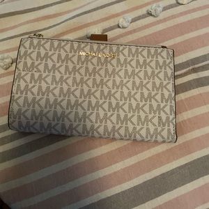 Michael Kors purse and wallet